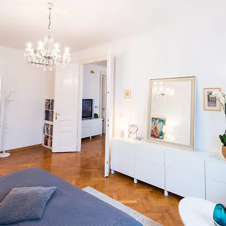 Gallery Liubliana